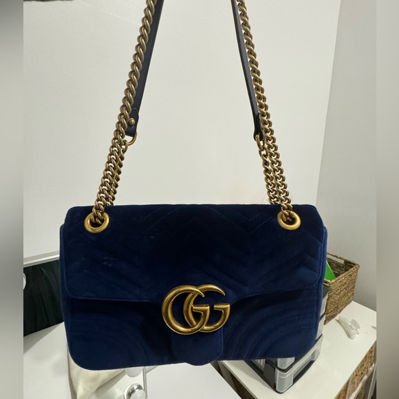 Gently loved Gucci Marmont medium bag in cobalt blue. Purchased from Gucci store - Picture 2 of 10